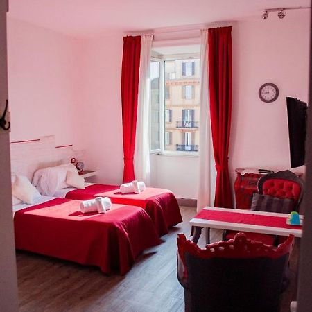 Relais Cola Di Rienzo Bed & Breakfast Rome Exterior photo