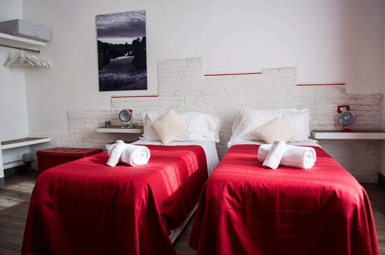 Relais Cola Di Rienzo Bed & Breakfast Rome Exterior photo