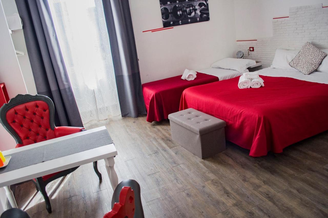 Relais Cola Di Rienzo Bed & Breakfast Rome Exterior photo